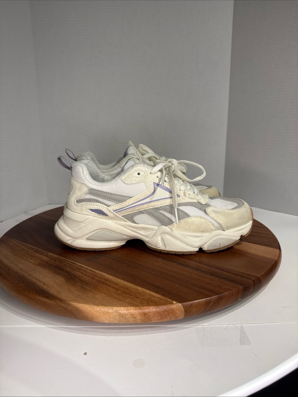 Reebok Royal Charge Women’s Size 10 Purple White Suede Chunky Shoes